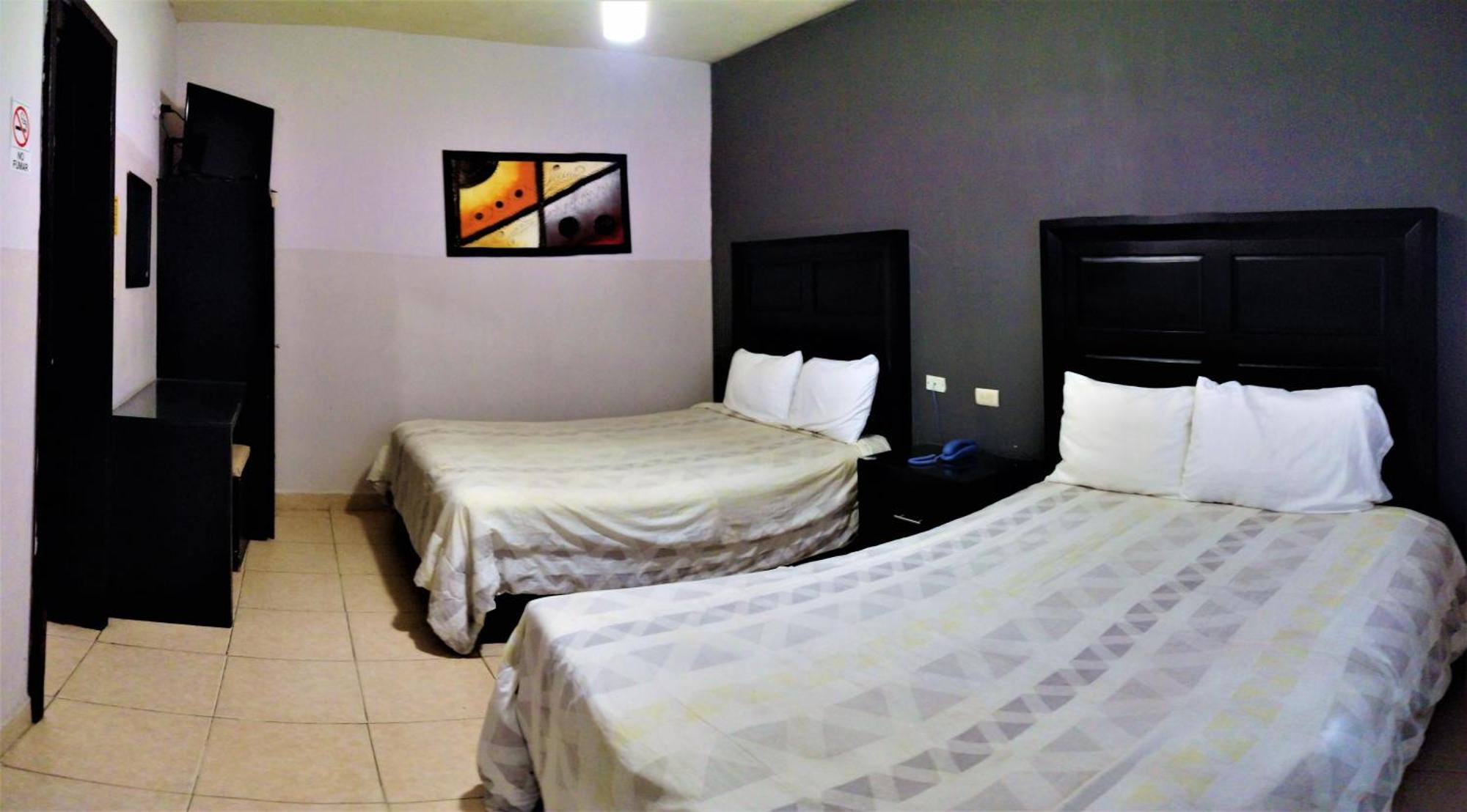 Laguna Inn Торреон Экстерьер фото